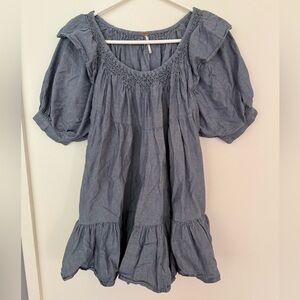 Free People Amelie Denim Mini Dress. Perfect for Fall outfits and layering.